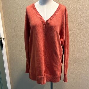 Tahari V-Neck Long Sleeve Sweater in Rust Orange